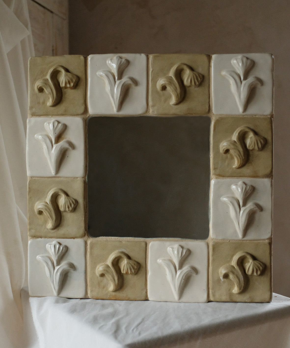 The Floral Collection - Mirror - Checkered
