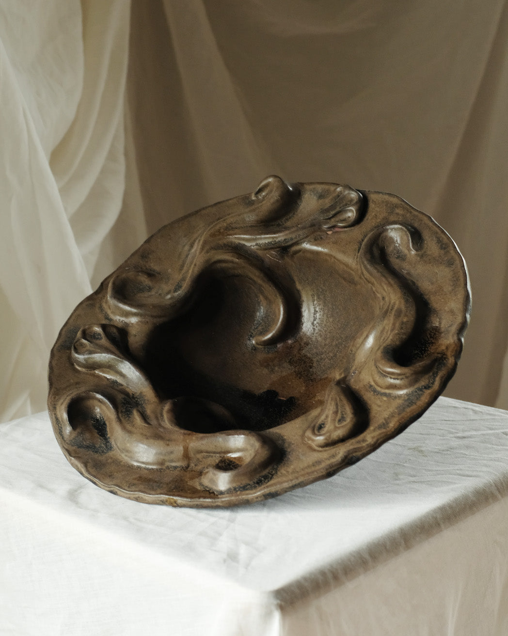 Second Sorted Ceramics - Floral Relief Bowl - Brown 02