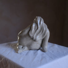 Load image into Gallery viewer, Sculpture, beige