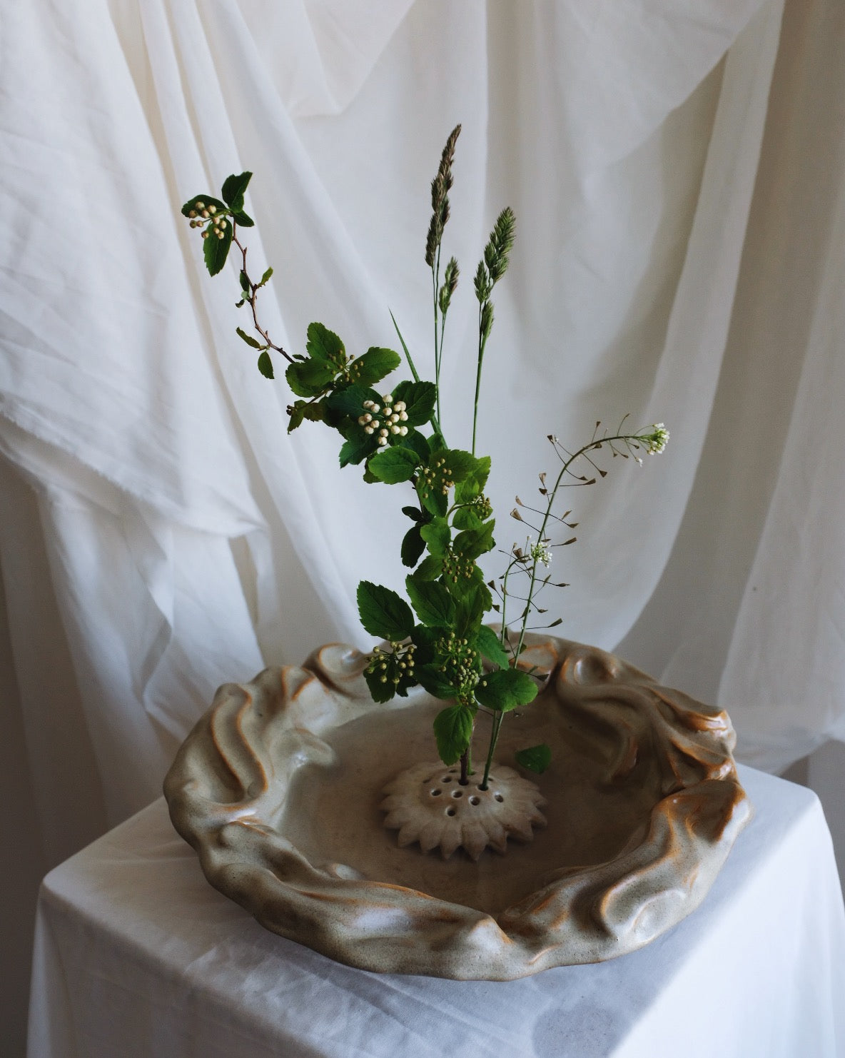 The Floral Collection - Massive Tray - Sand