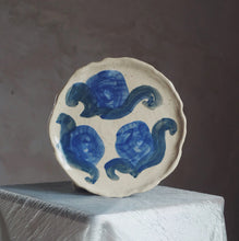 Load image into Gallery viewer, Handpainted plate no. 09