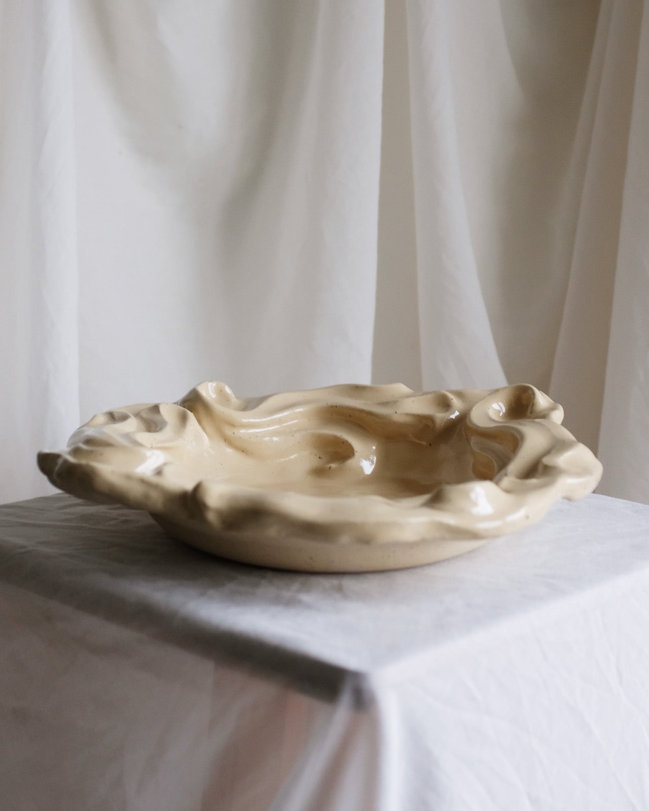 The Floral Collection - Massive Tray - Cream