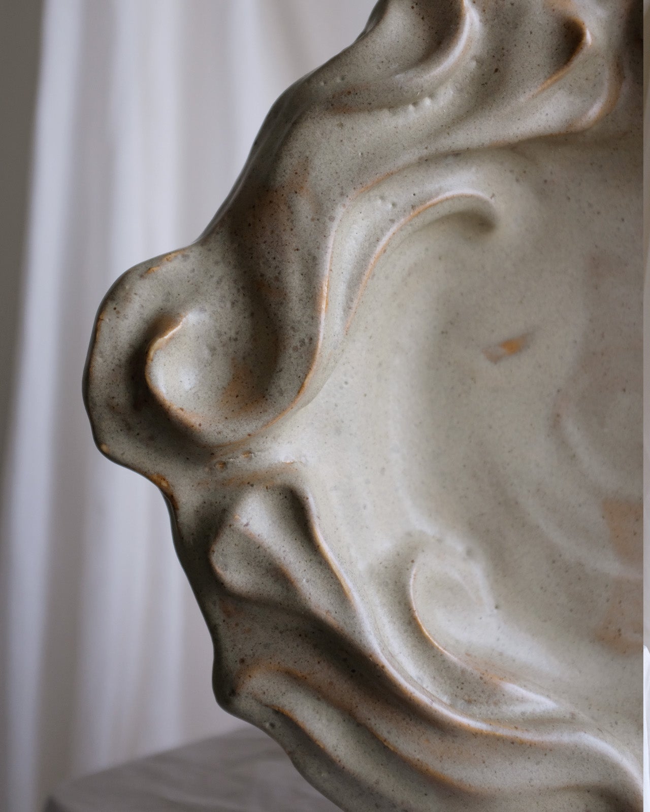 The Floral Collection - Massive Tray - Sand